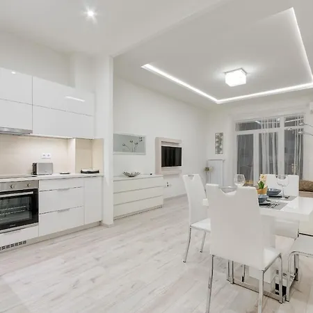 D.five Kiraly Street Superior With View Apartment